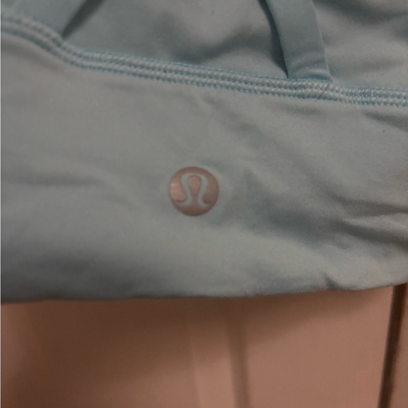 Lululemon Athletica Light Blue Sports Bra - Size 6 - Picture 5 of 6